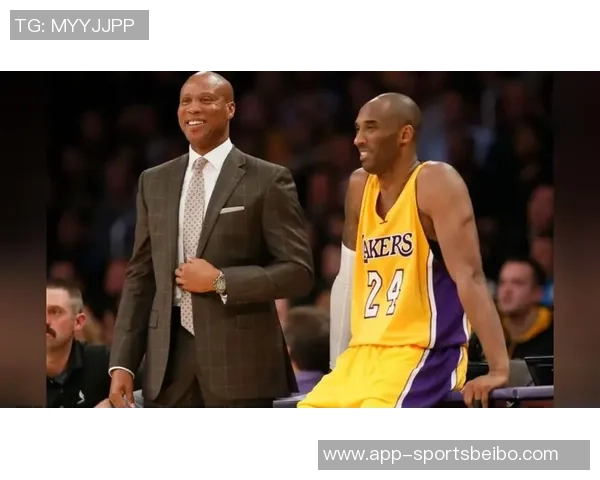 克莱回忆斯科特指导科比的经历现今将其传授给弗拉格